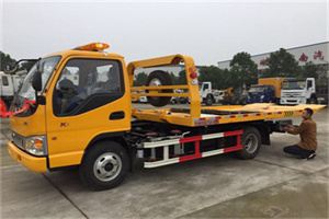 叶城哪里有拖车服务